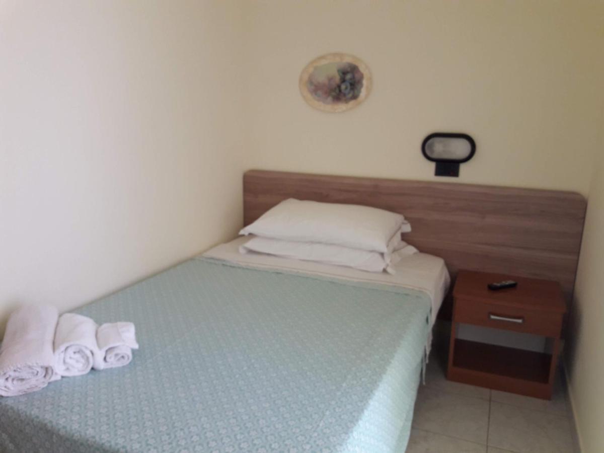 Hotel Villa Aurora Белариа-Игеа Марина Екстериор снимка